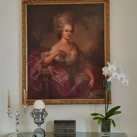 Affittacamere Claudia Dei Marchesi Dal Pozzo 4*