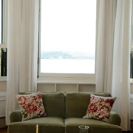 克劳迪娅代迈凯达尔波佐别墅 招待所 贝尔吉拉泰